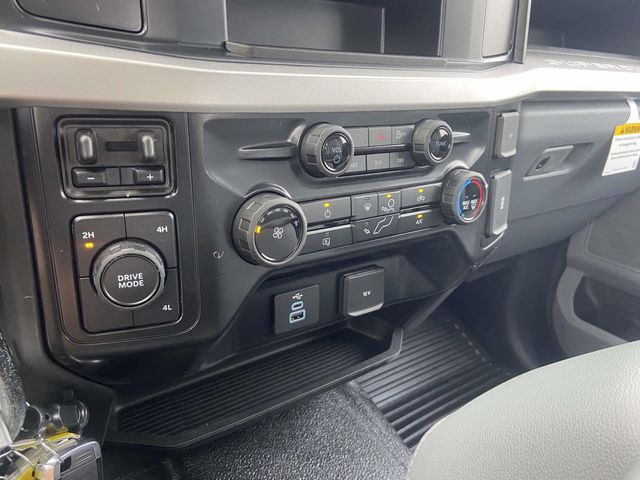 New 2026 White Ford XL image 18