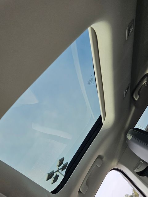 New 2025 Gray Ford Badlands image 18