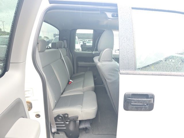 2008 White Ford F-150 XLT 4X4 Truck