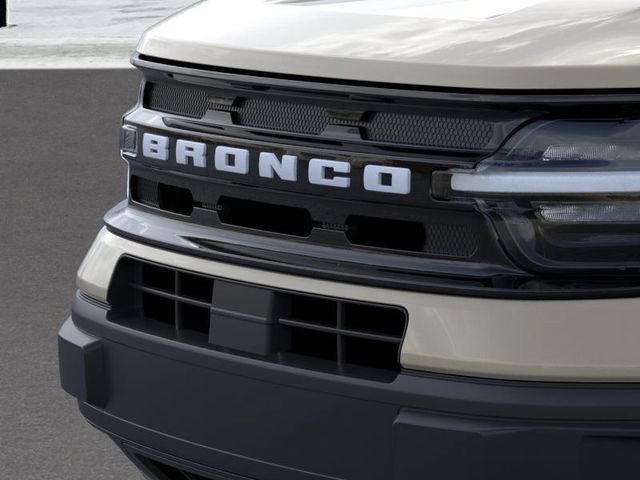 2024 Ford Bronco Sport Outer Banks 17