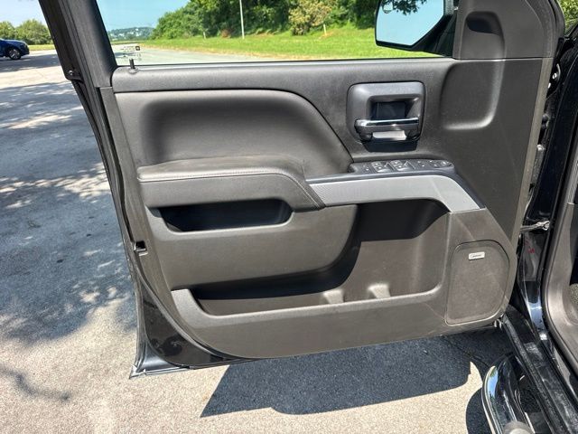 Used 2018 Black Chevrolet LT image 14
