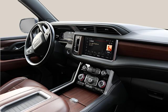 Used Car 2023 Gmc Yukon  Denali Ultimate For Sale Under $70,000 In Austin, Texas