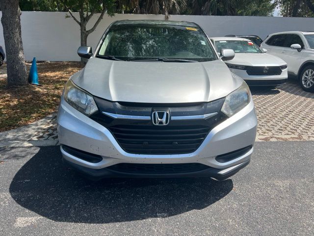 2016 Honda HR-V LX 2WD's photo