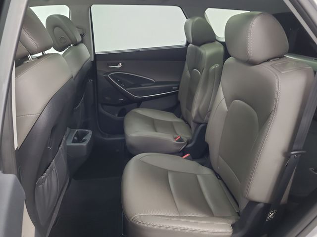 2017 – Hyundai – Santa Fe