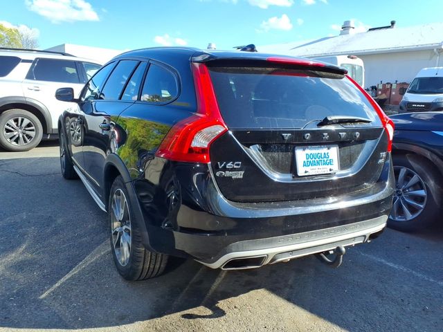 2017 Volvo V60 Cross Country