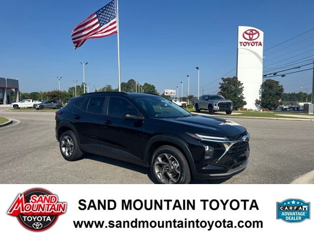 Black Metallic 2024 Chevrolet Trax SUV / Crossover Front-Wheel Drive 6-Speed Automatic