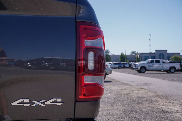 2500 Crew Cab Laramie