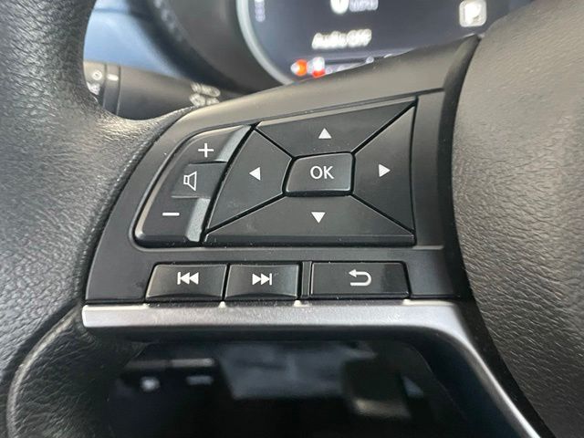 Used 2025 Pearl Nissan 1.6 SV image 9
