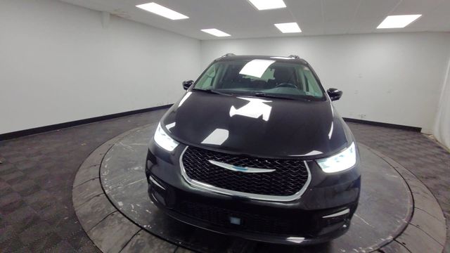 2021 – Chrysler – Pacifica Hybrid