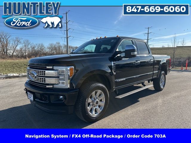 2017 Ford F-250 Super Duty Platinum Crew Cab 4WD