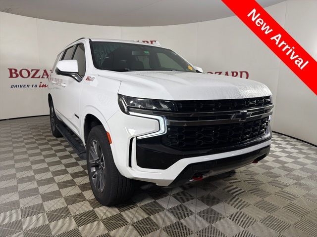 Summit White 2022 Chevrolet Tahoe Z71 4WD SUV / Crossover Four-Wheel Drive