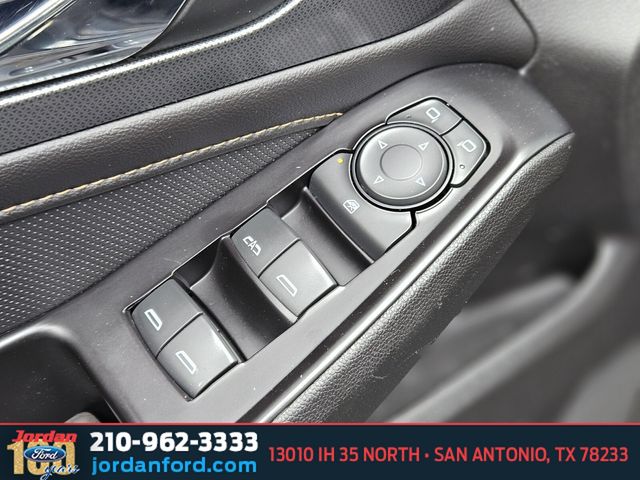 Used Car 2019 Chevrolet Traverse  Premier For Sale Under $20,000 In San Antonio, Texas