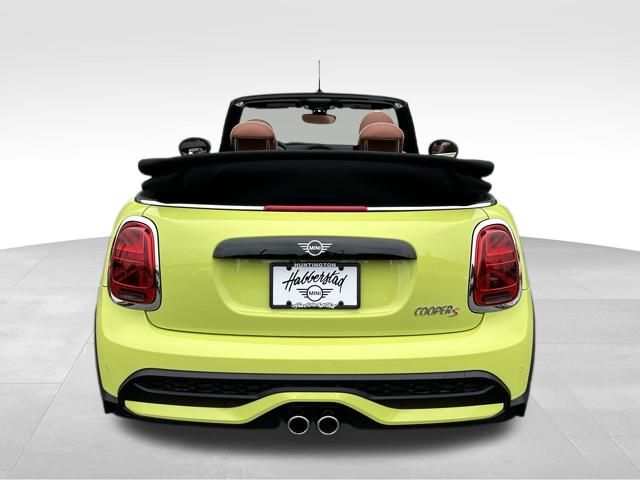 2024 MINI Cooper S Signature 11