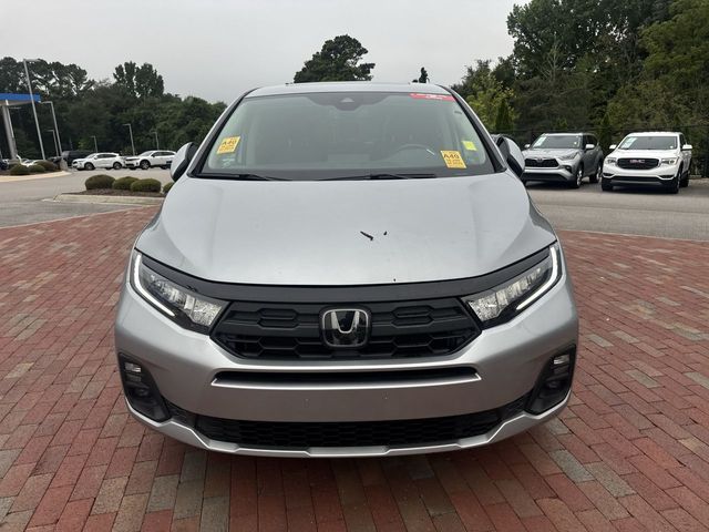 Used 2025 Honda Odyssey Van