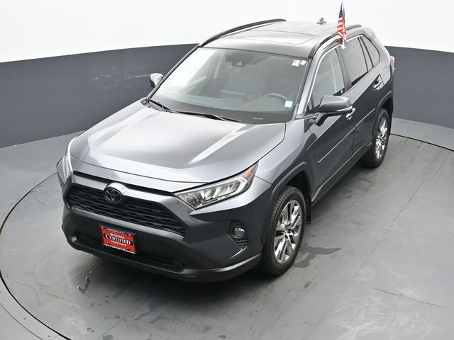 2019 Toyota RAV4 XLE Premium 42