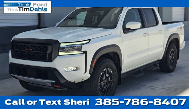 Glacier White 2022 Nissan Frontier Pickup Truck Four-Wheel Drive 9-Speed Automatic