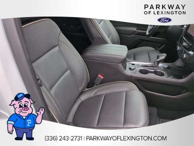 Used 2023 White Chevrolet Premier image 36