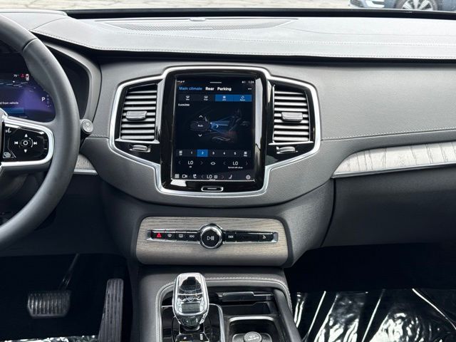 Used 2025 Volvo XC90 Plug-In Hybrid SUV