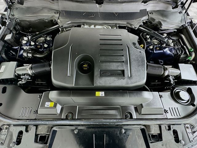 Thumbnail: 2020 Land Rover Range Rover Sport - 32