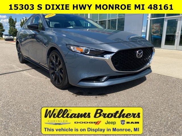 2024 Mazda Mazda3 2.5 S Carbon Edition - Gray Metallic exterior view 3