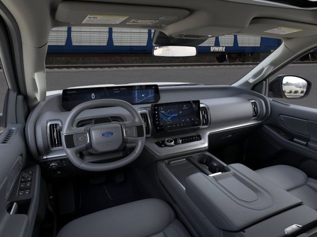 New 2026 Star White Metallic Tri-Coat Ford MAX Active image 9