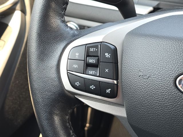 2022 Ford Explorer XLT:168543A