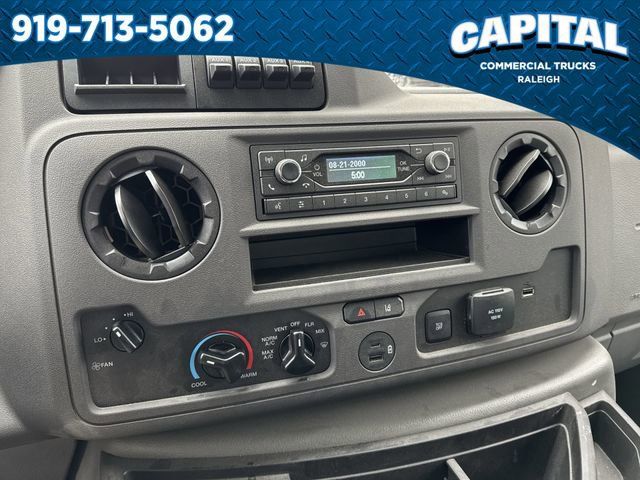 New 2025 White Ford 14FT BOX/SIDE DOOR image 25