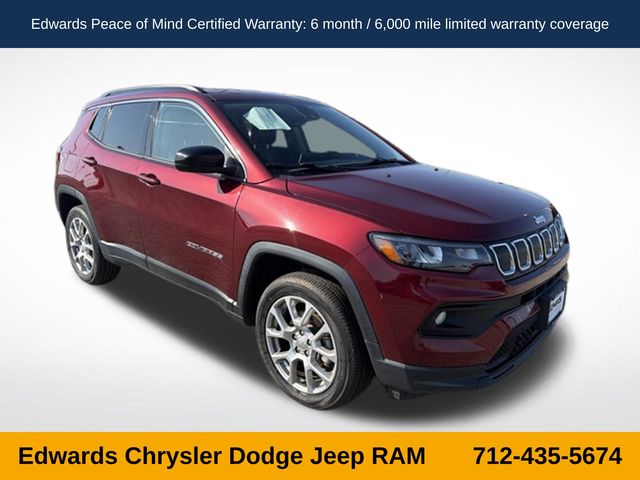 Velvet Red Pearlcoat 2022 Jeep Compass SUV / Crossover Four-Wheel Drive 9-Speed Automatic