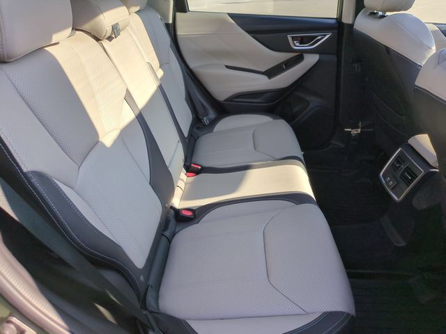 Used 2021 Green Subaru Limited image 33