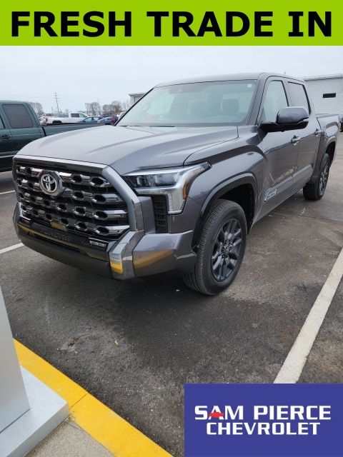 2025 Toyota Tundra Platinum CrewMax Cab 4WD