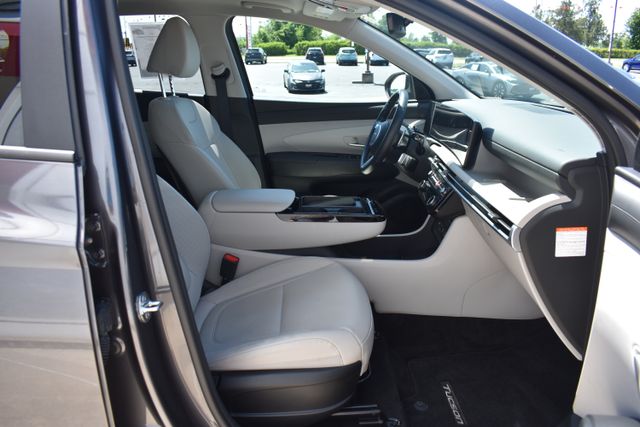 Used 2025 Hyundai Tucson Hybrid SUV