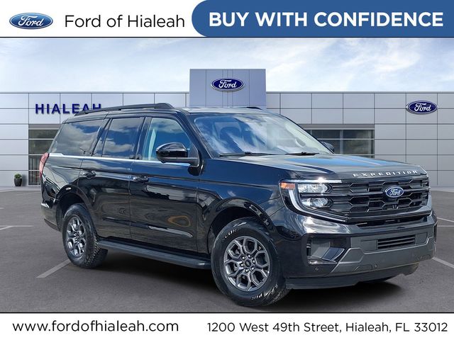 Black Metallic 2025 Ford Expedition Active 4WD SUV / Crossover Four-Wheel Drive Automatic