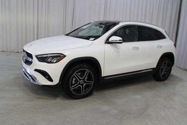 New 2026 White Mercedes-Benz GLA 250 image 27