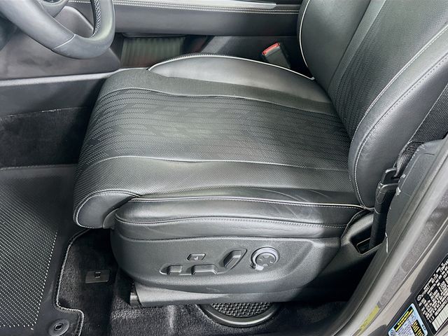 Thumbnail: 2023 Genesis GV80 - 20