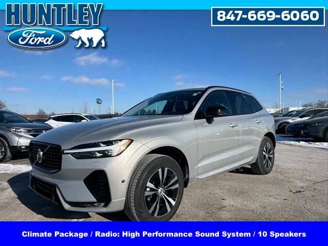 2025 Volvo XC60 B5 Core Dark Theme AWD