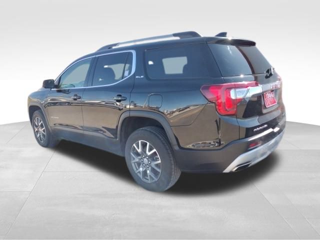 2023 GMC Acadia SLE photo