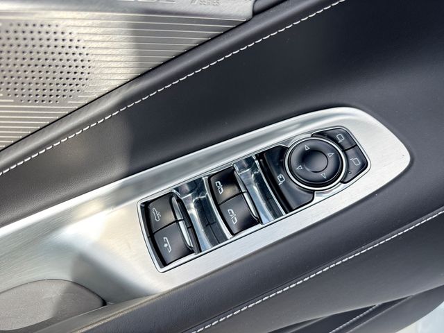 2023 Chevrolet Corvette 3LT - Photo 12