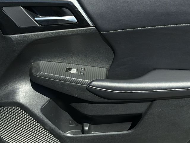 Used 2024 Black Mitsubishi  image 35