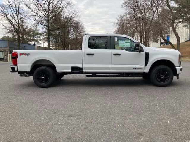 2025 Ford F-350 Super Duty XL