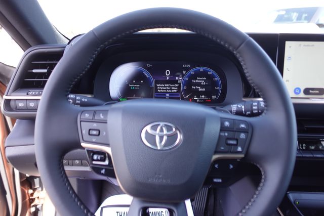 new 2026 Toyota Crown Signia car