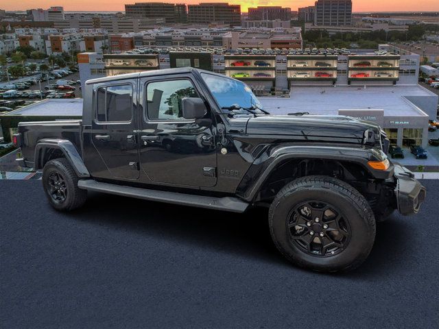 Black Clearcoat 2021 Jeep Gladiator Willys Crew Cab 4WD Pickup Truck Four-Wheel Drive 8-Speed Automatic