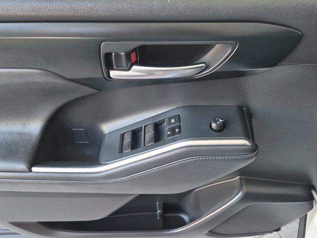Used 2023 Toyota Highlander SUV