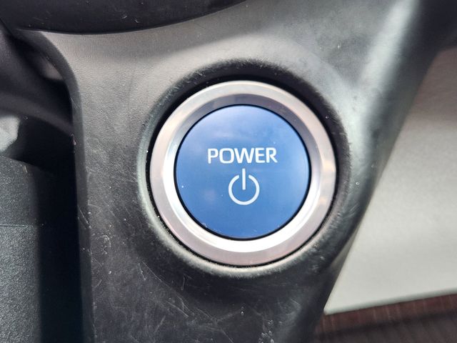 2021 Toyota Sienna XLE Silver at Monument Chevrolet