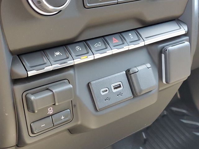 2026 Chevrolet Silverado 1500 Crew Cab 4WD Pickup for sale #TZ394907 - photo 15
