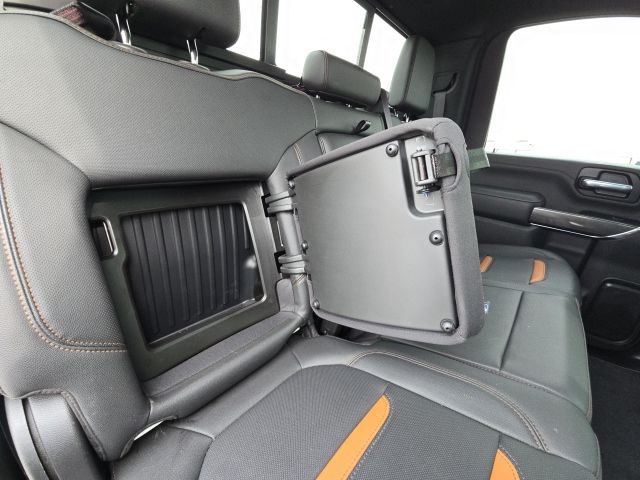 2022 GMC Sierra 2500HD AT4:45140A