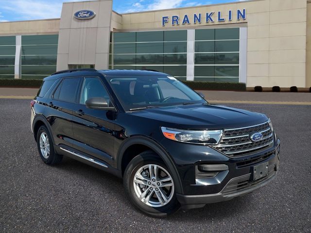  2023 Ford Explorer XLT RWD   
