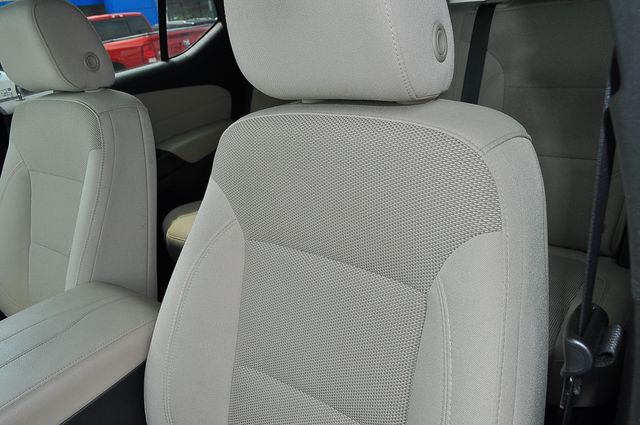 Used 2023 Gray Chevrolet LS image 10