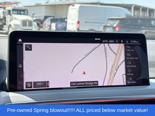 Used 2022 Black Sapphire Metallic BMW sDrive30i image 24