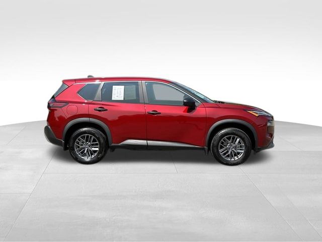 2023 Nissan Rogue S 22