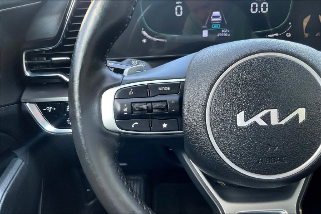 Used 2023 Kia Sportage Hybrid SUV